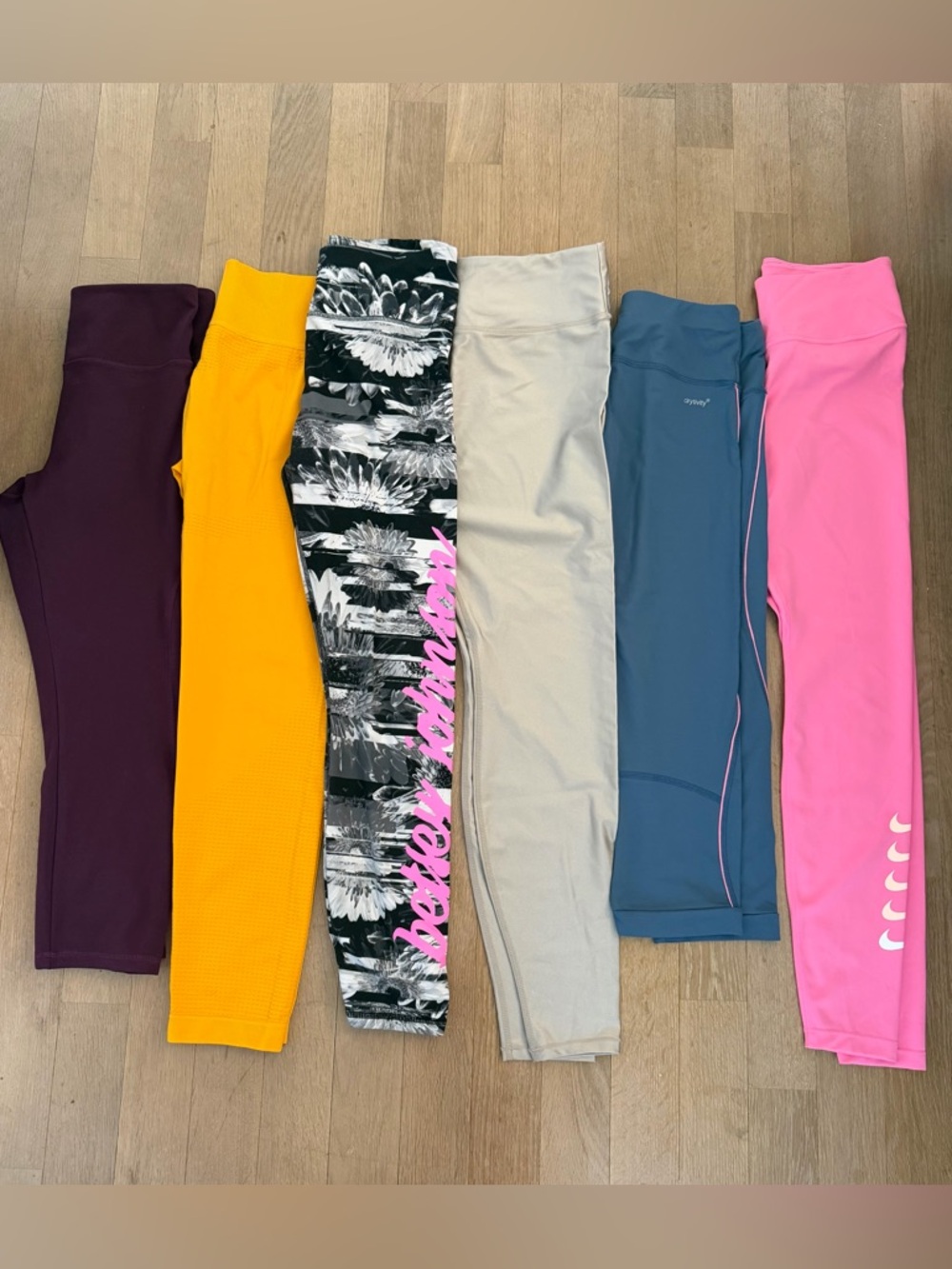 Collection of 6 women’s athletic leggings: bl/wh Betsy Johnson, Pink NIKE…